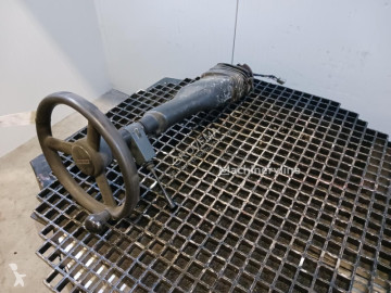 Náhradní díly stavba Liebherr