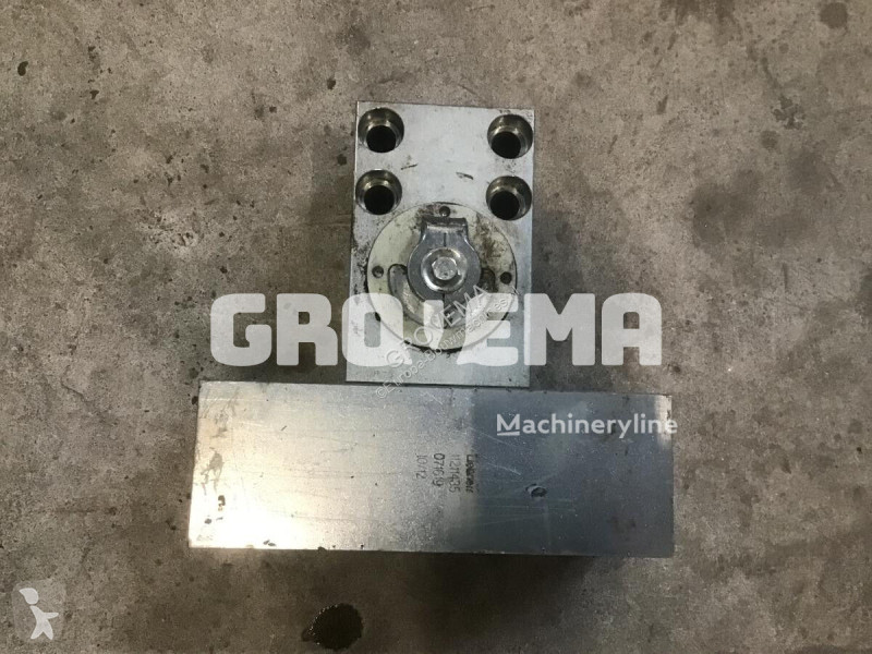 Recambios maquinaria OP Liebherr Distributeur...