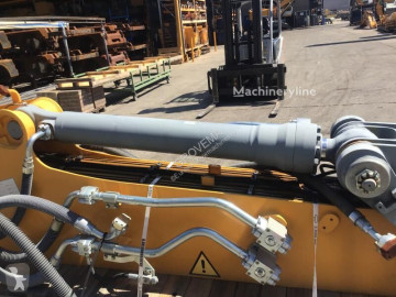 Цилиндър Liebherr