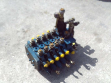 Distributeur hydraulique