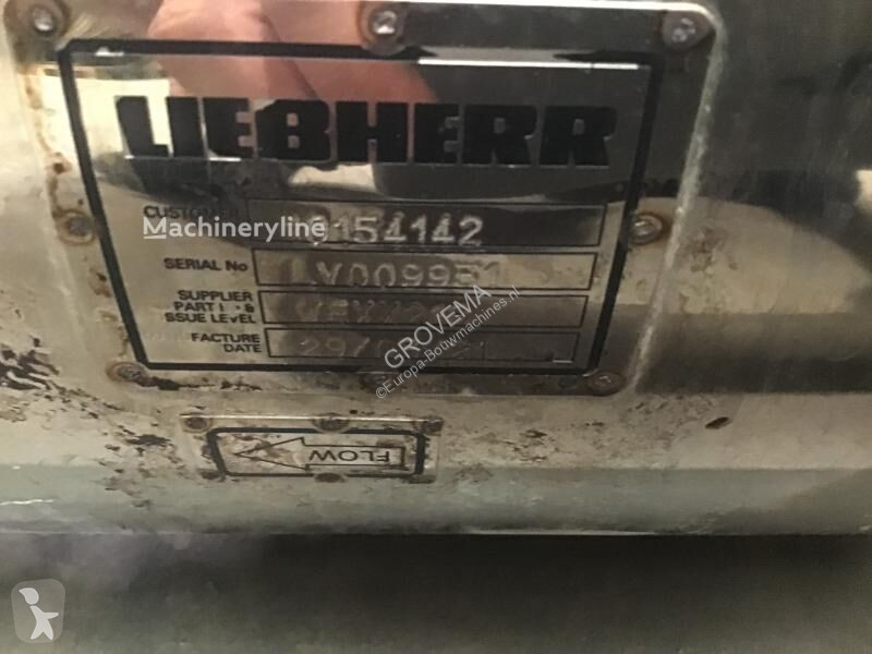 Резервни части за строителна техника Liebherr...