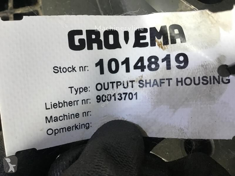 Közműépítő alkatrészek Liebherr Output Shaft...