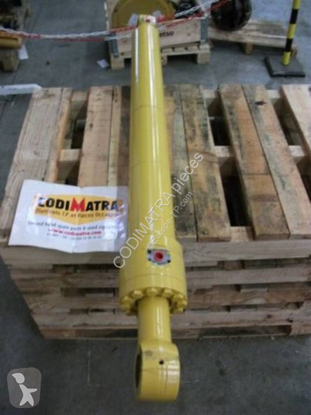 قطع غيار الأشغال العمومية Komatsu PC180-3