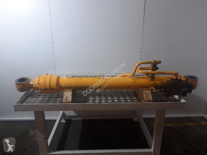 قطع غيار الأشغال العمومية JCB
