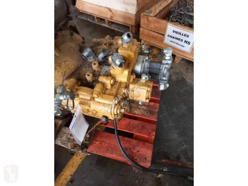 قطع غيار الأشغال العمومية Caterpillar 311F