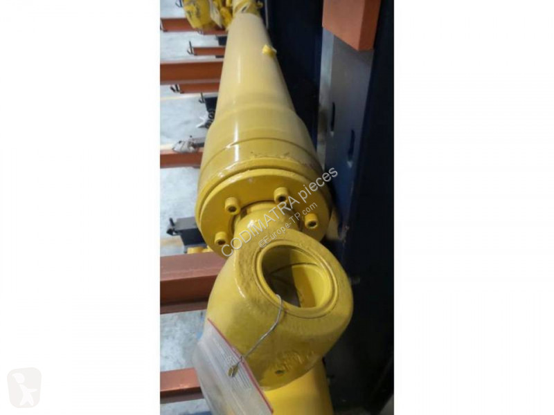 قطع غيار الأشغال العمومية Komatsu