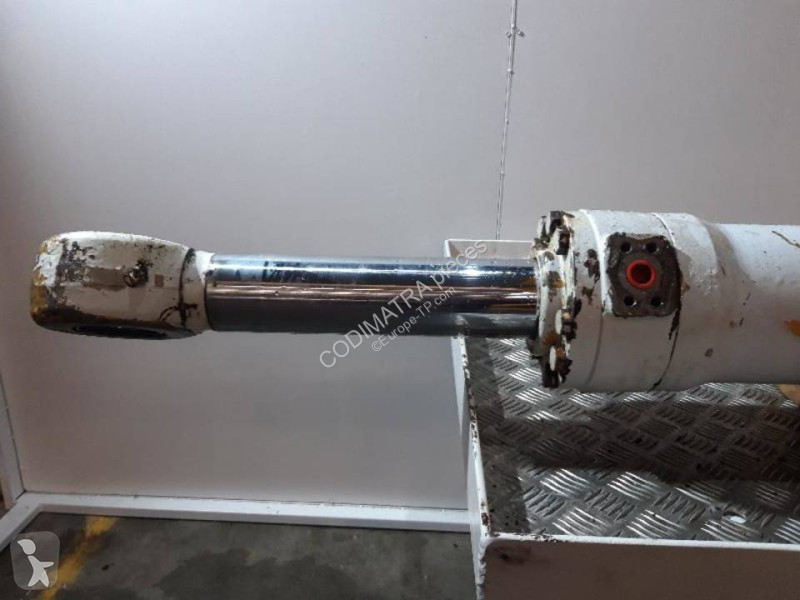Piese de schimb utilaje lucrări publice...