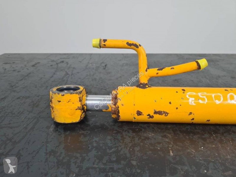 Peças máquinas de construção civil JCB