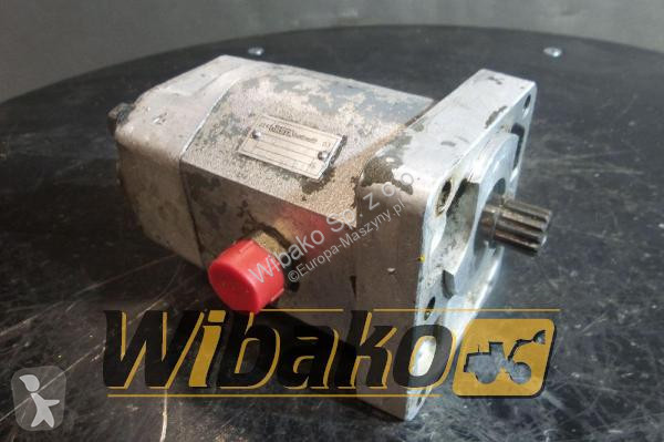 قطع غيار الأشغال العمومية Orsta  Hydraulic pump...