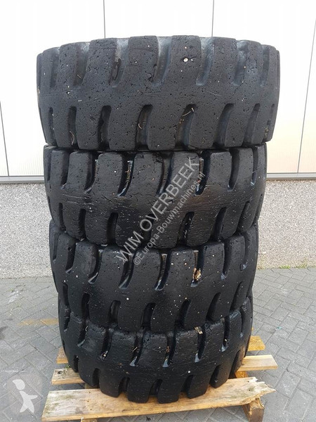 Náhradní díly stavba Liebherr L514...
