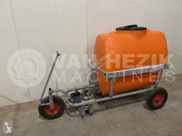 Pulverizador arrastrado
