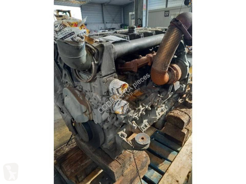 Pièces engins tp Liebherr L566