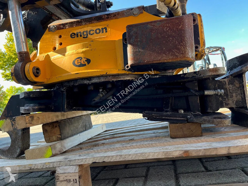 Equipamientos maquinaria OP Engcon EC20-A S1