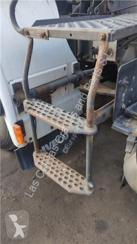 Losse onderdelen bouwmachines Iveco Marchepied...