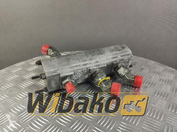 قطع غيار الأشغال العمومية Commercial  Hydraulic...