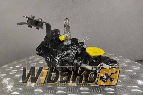 قطع غيار الأشغال العمومية Eaton  Hydraulic pump...