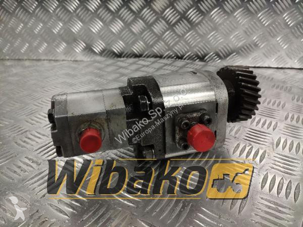 قطع غيار الأشغال العمومية Parker  Gear pump...