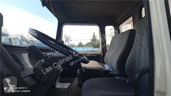 Losse onderdelen bouwmachines Renault Cabine...