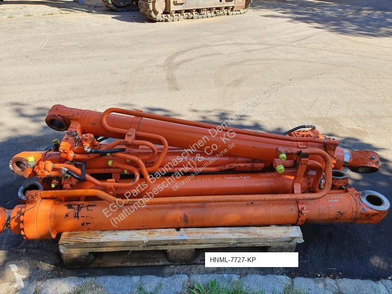 Pezzi di ricambio macchine movimento terra Hitachi