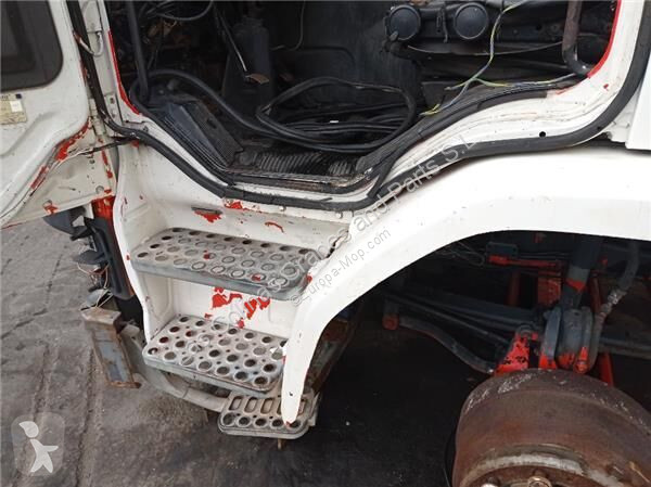 Losse onderdelen bouwmachines Scania Marchepied...