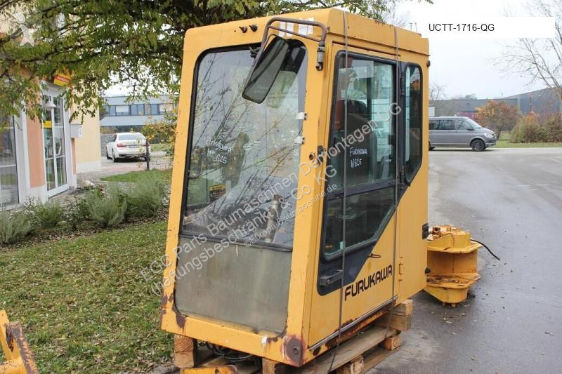 Pezzi di ricambio macchine movimento terra...