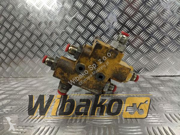 قطع غيار الأشغال العمومية Volvo Valves set...