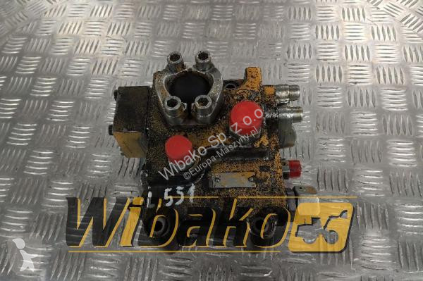 قطع غيار الأشغال العمومية ZF  Valves set ZF...