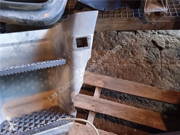 قطع غيار الأشغال العمومية DAF Marchepied...