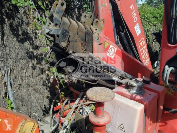 Gru su camion Fassi