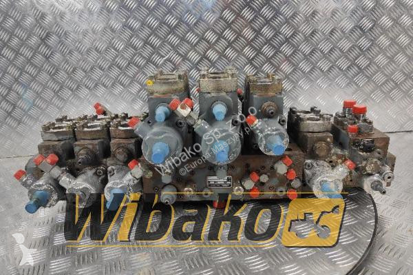 قطع غيار الأشغال العمومية Linde  Distributor...