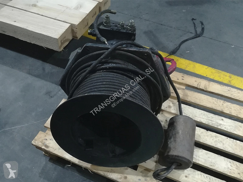 Attrezzature automezzi pesanti Palfinger 2.000 kg.