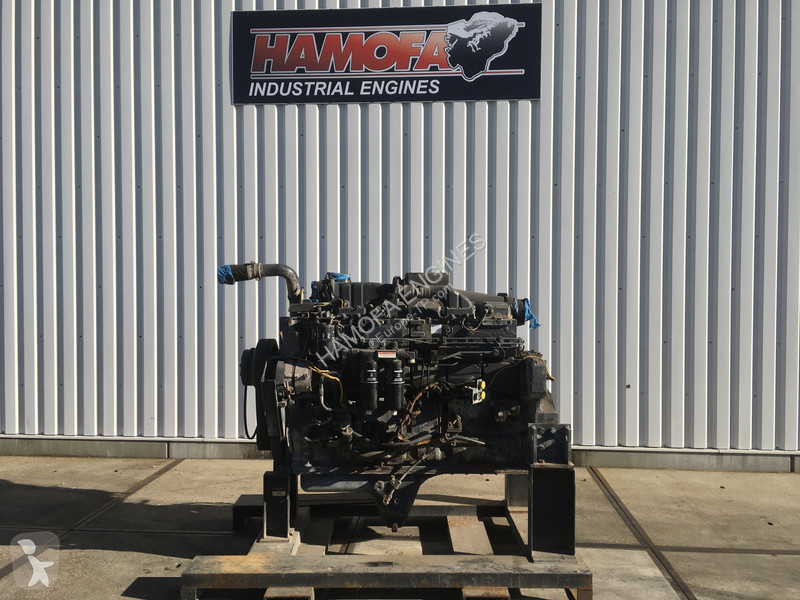 قطع غيار الأشغال العمومية Komatsu SAA6D170E-3...