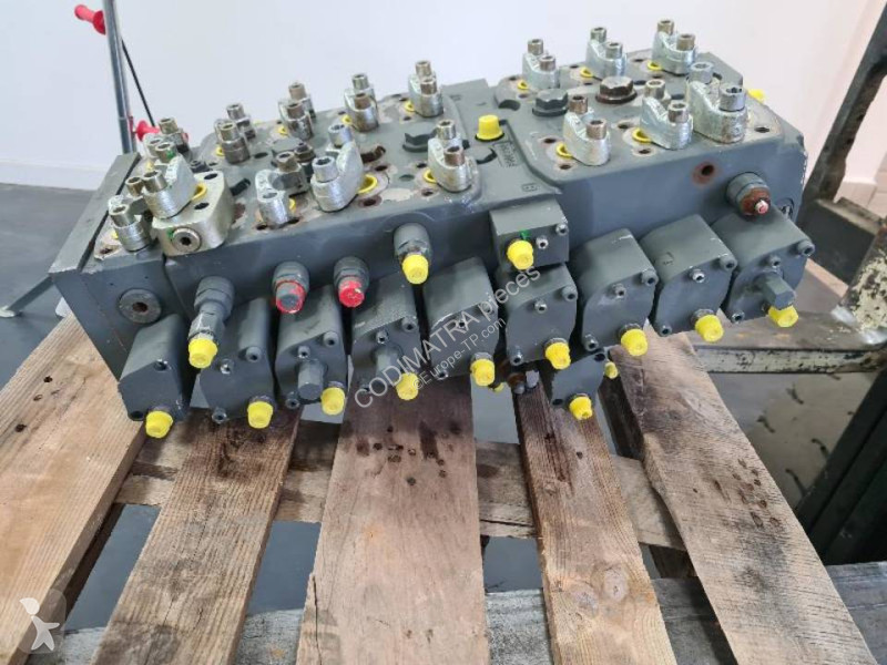 Recambios maquinaria OP Liebherr R926COMP
