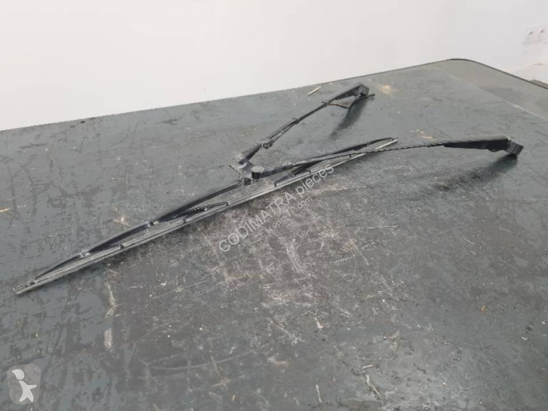 Pezzi di ricambio macchine movimento terra...