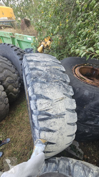 Запчастини для спецтехніки Michelin 18.00R33