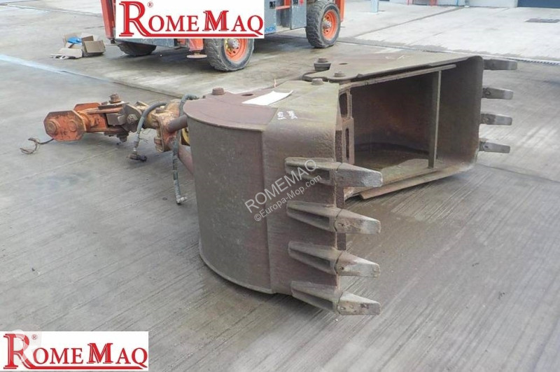Material de obra Caterpillar IMPLEMENTOS Y...
