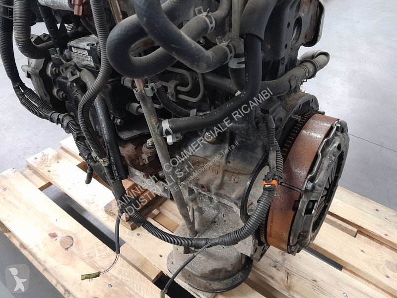 قطع غيار الأشغال العمومية Isuzu 2615 Complete