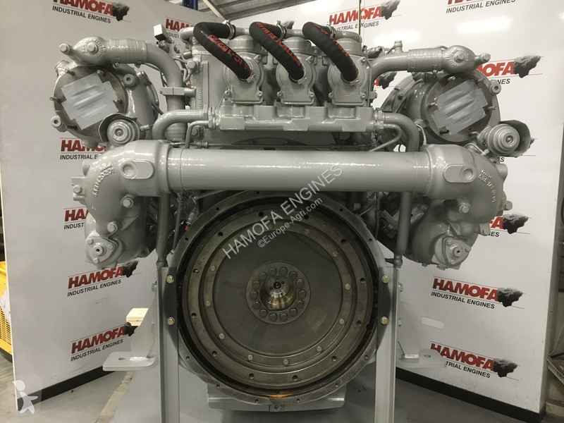 قطع غيار الأشغال العمومية MTU 12V2000 M70...