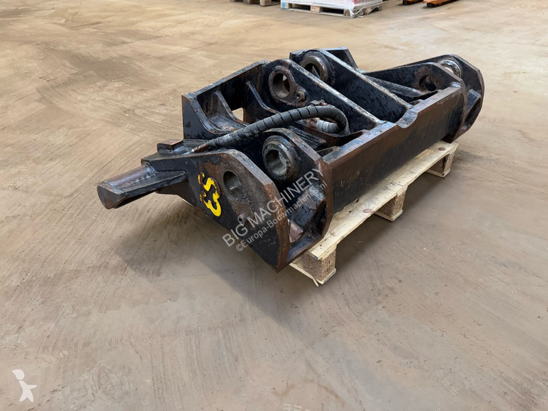 Echipamente pentru construcţii Eurosteel...