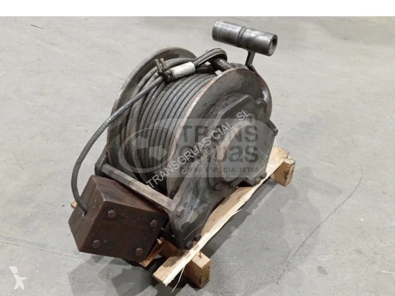 Attrezzature automezzi pesanti  P15