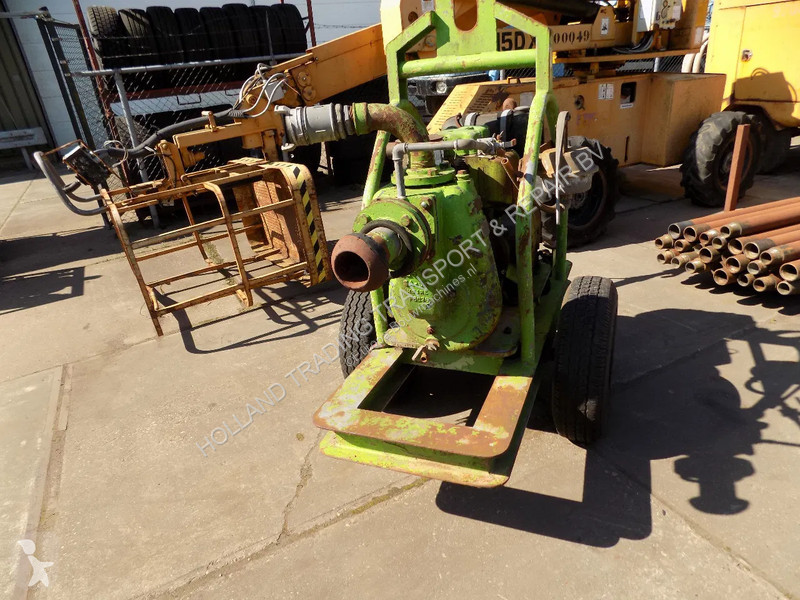 Losse onderdelen bouwmachines waterpomp diesel...