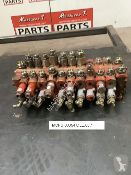 Recambios maquinaria OP Neuson Distributeur...