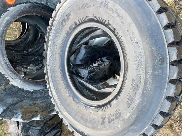 Reservdelar anläggningsmaterial Dunlop 12.00R20...