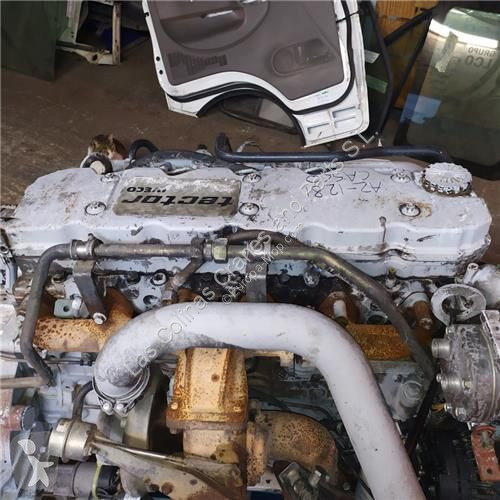 قطع غيار الآليات الثقيلة Iveco Culasse 4893051...
