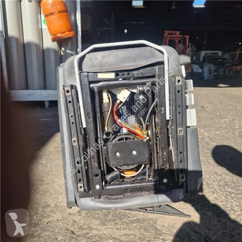 Запчасти для спецтехники MAN Siège pour camion...