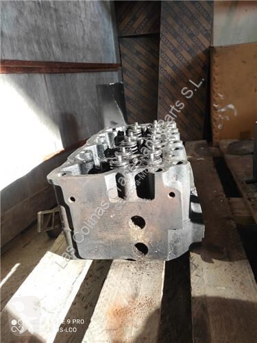 قطع غيار الآليات الثقيلة Renault Culasse...