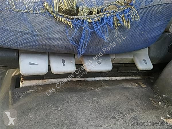 Pièces engins tp MAN Siège pour camion  L 2000