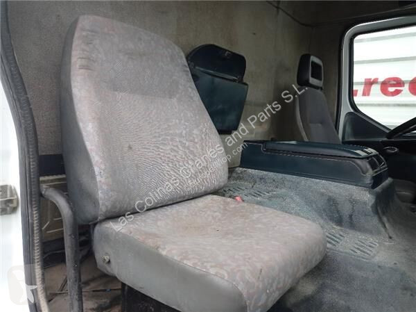 Reservdelar anläggningsmaterial Renault Siège...