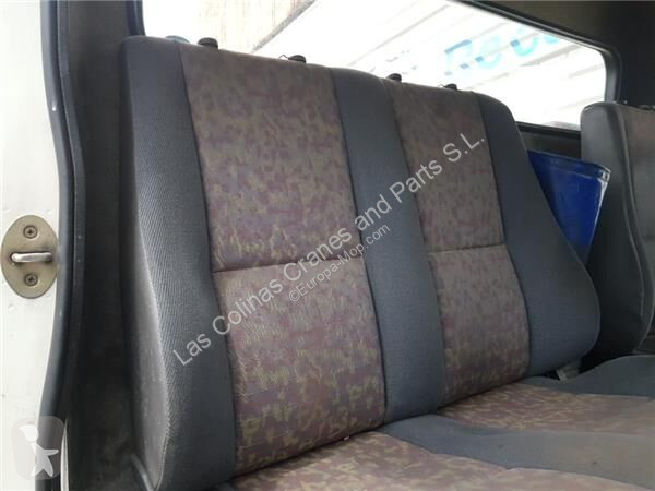 قطع غيار الأشغال العمومية Nissan Siège pour...
