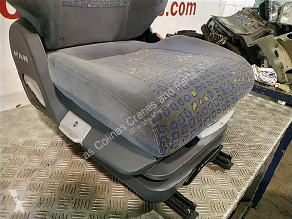 قطع غيار الأشغال العمومية MAN Siège 81623016942...